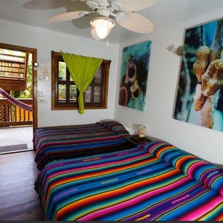 Sea Breeze Inn Уест Енд Екстериор снимка