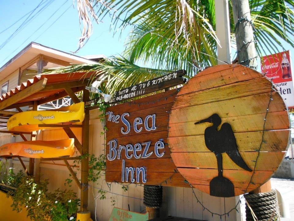Sea Breeze Inn Уест Енд Екстериор снимка